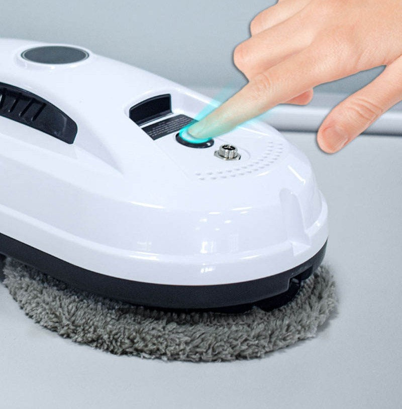 Cleaning Device with Dual Rotating Pads